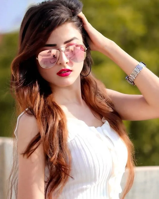 Attitude Girl Pics For Dp