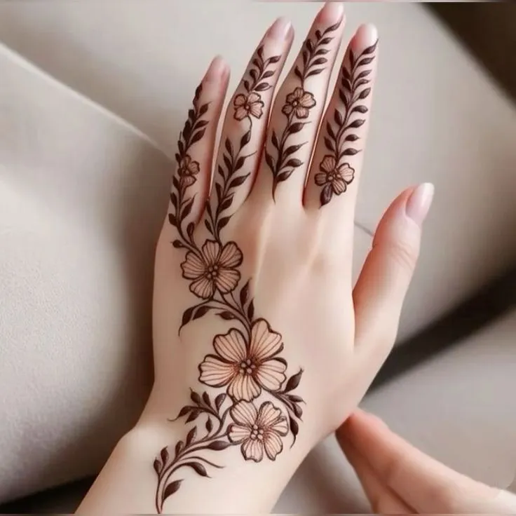 back hand easy mehndi design picture
