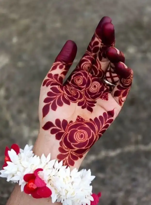 beautiful front hand mehndi design images