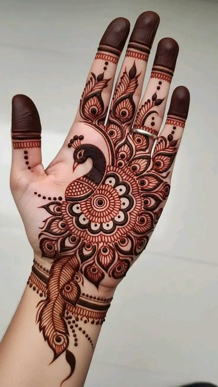 beautiful front hand mehndi design pics