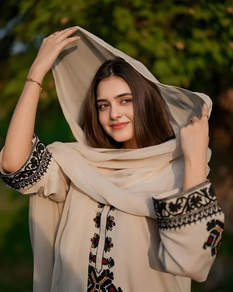 beautiful girl images
