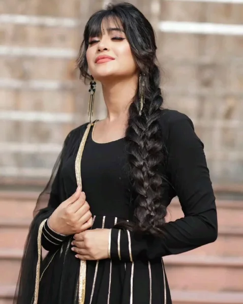 beautiful girls dp