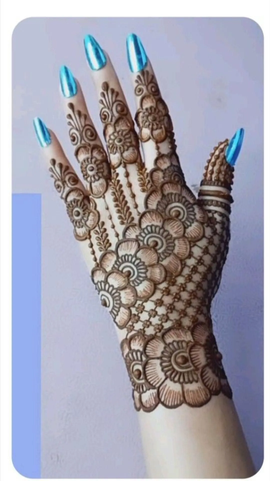 Best Mehndi Photo Design