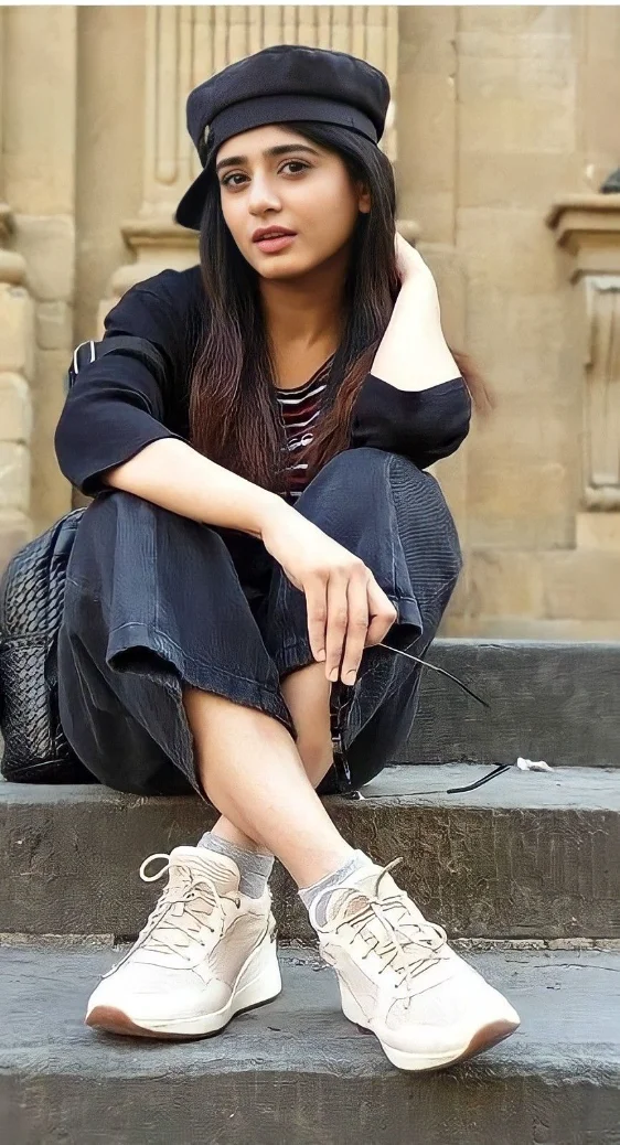 best profile pic for girls