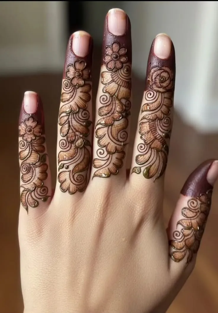 easy finger mehndi design pics