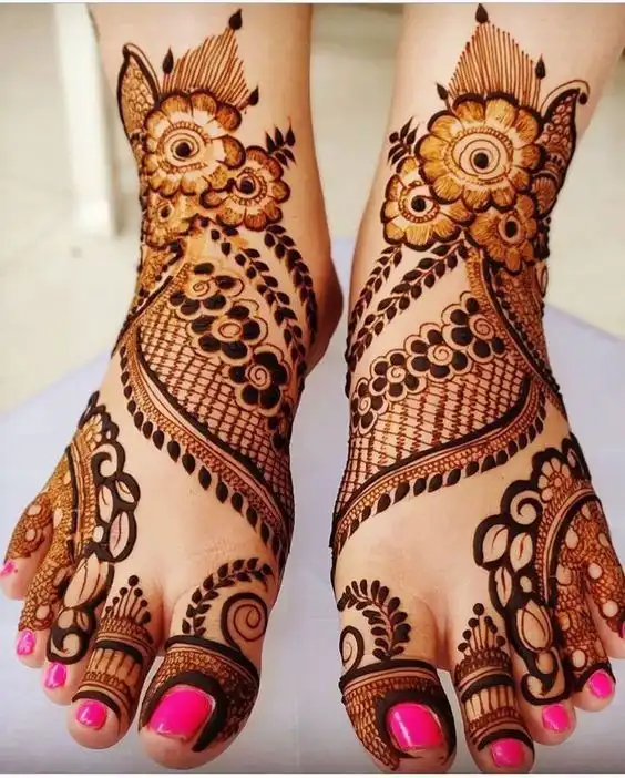 easy leg mehndi design picture