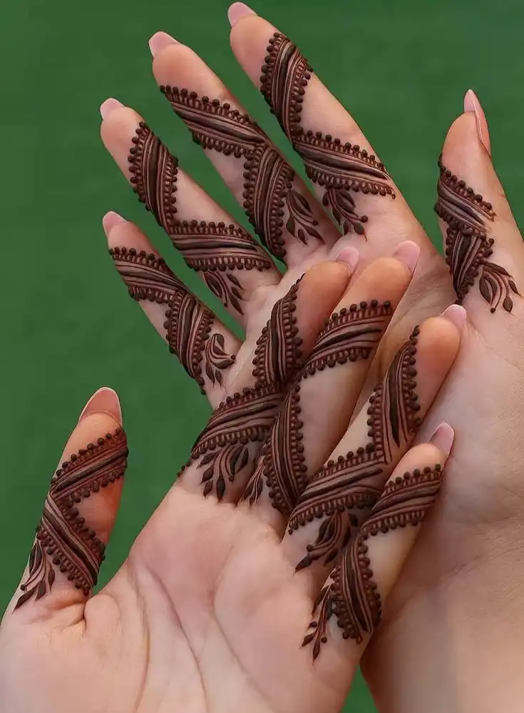 easy mehndi design picture