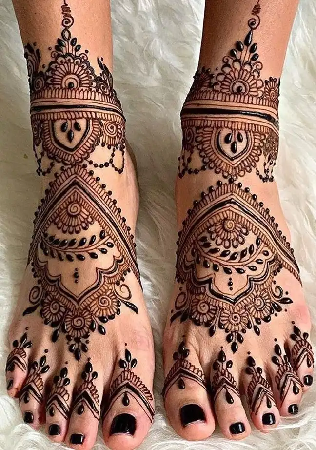 easy simple leg mehndi photos