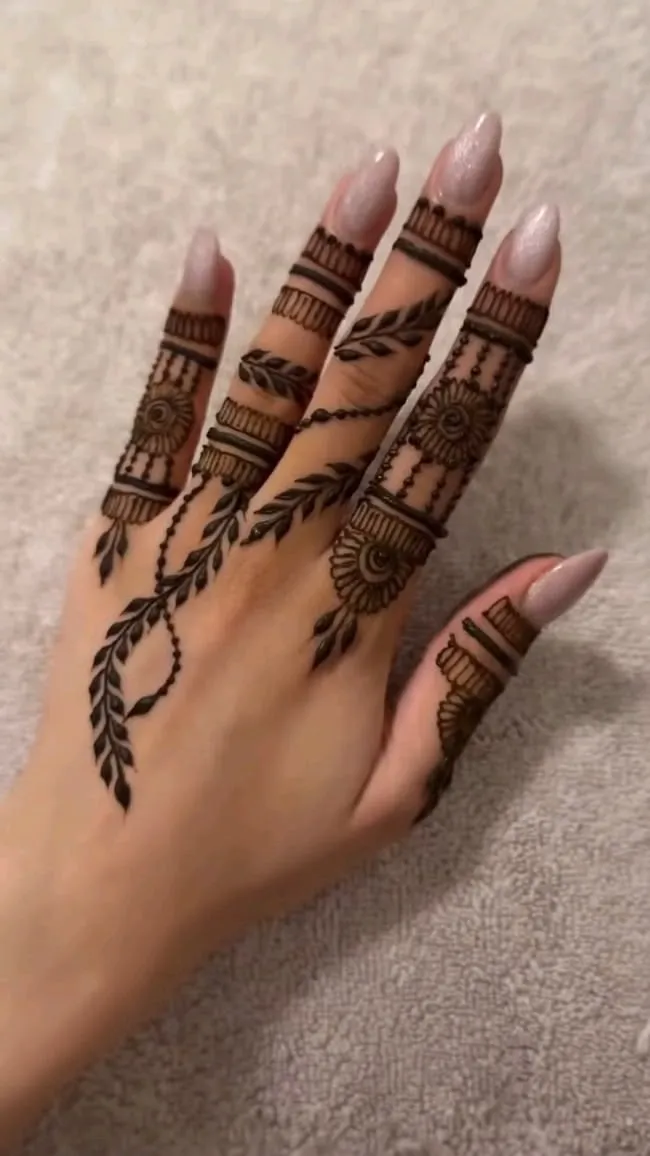 Finger Mehndi Design Ki Image