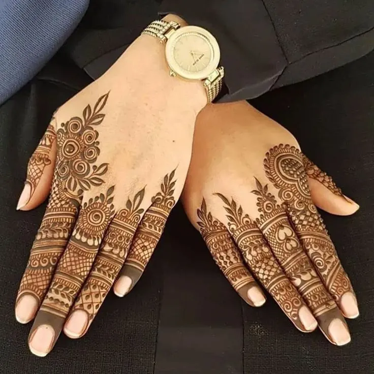 finger mehndi design pics