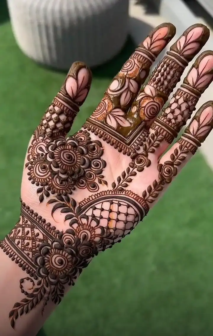front left hand mehndi design pic