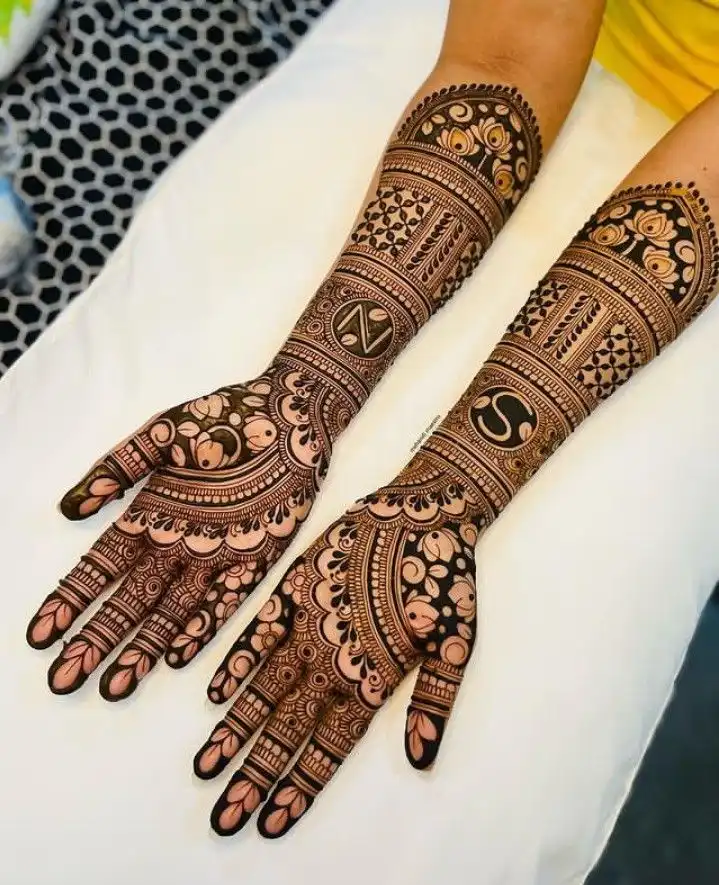 full hand mehndi design simple