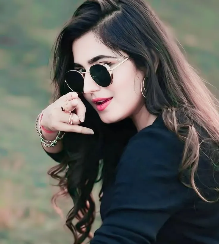Girls Attitude Pic Download