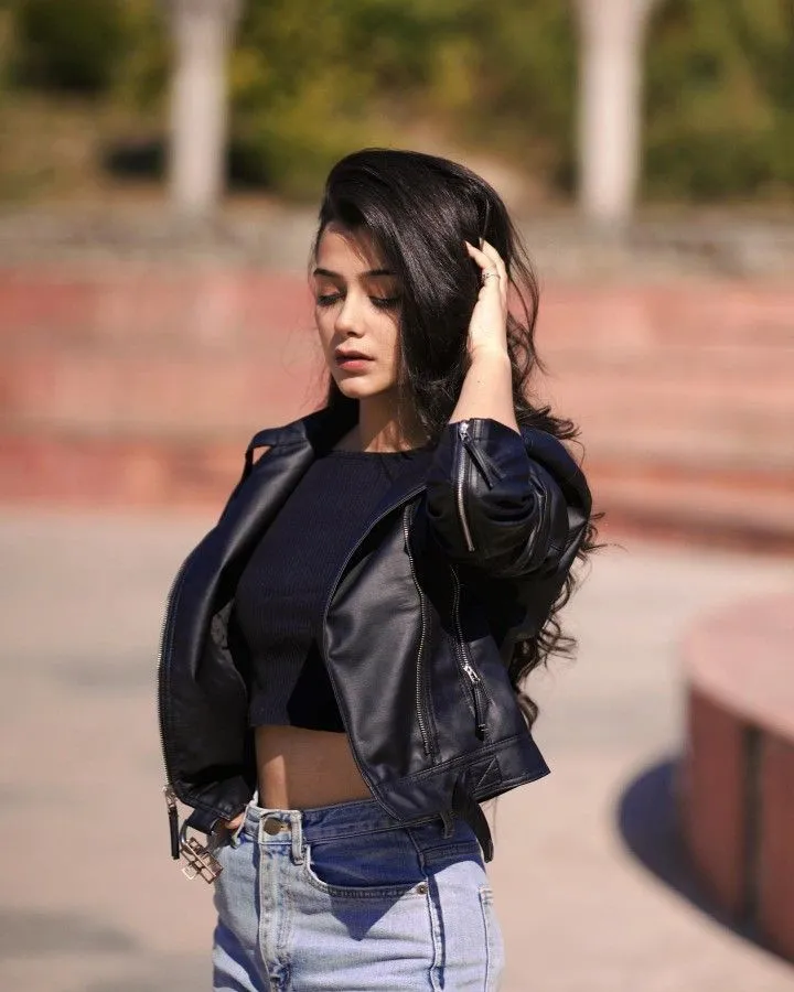 girls attitude pics girls attitude pics