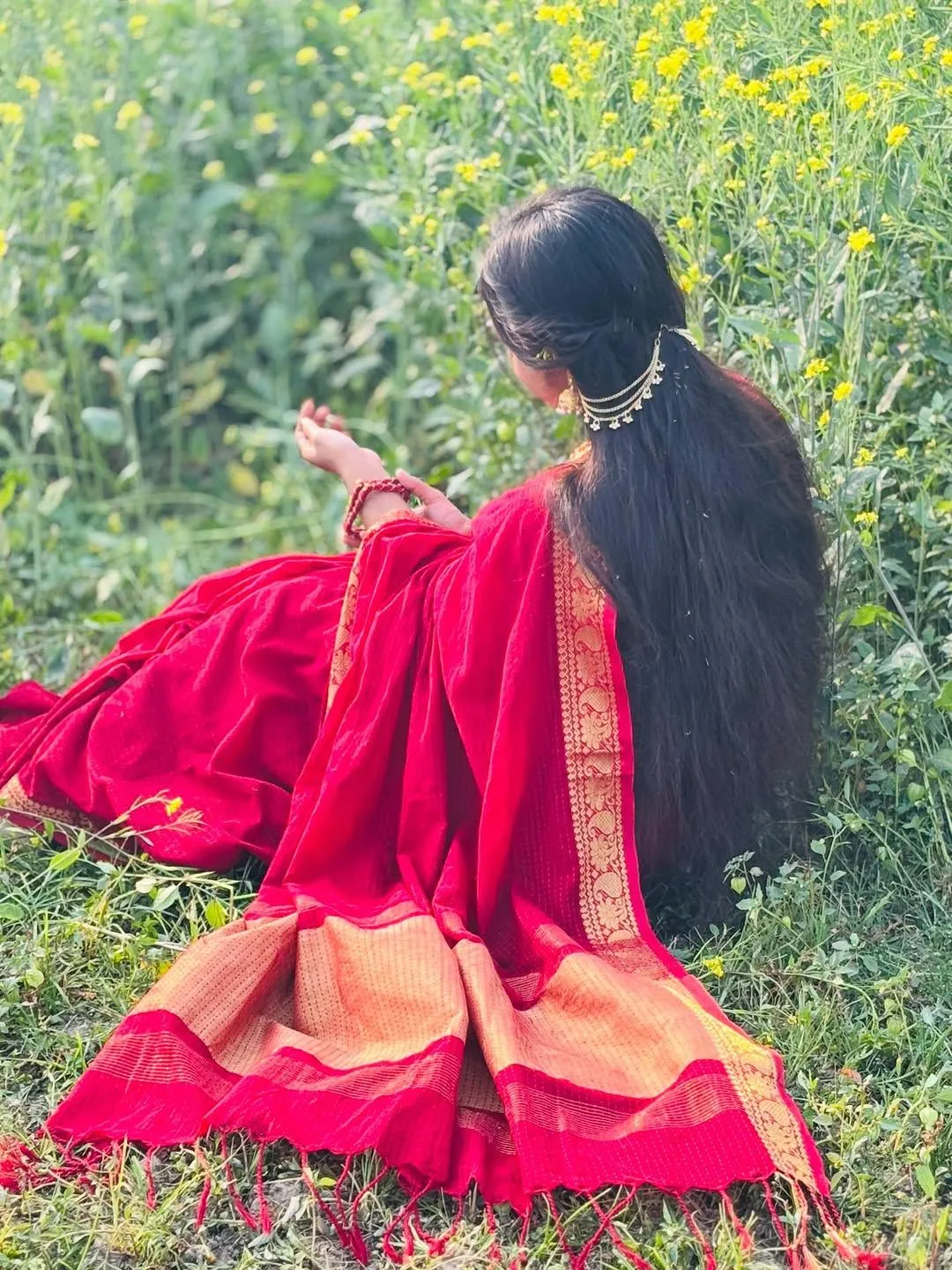 hidden face girl photo