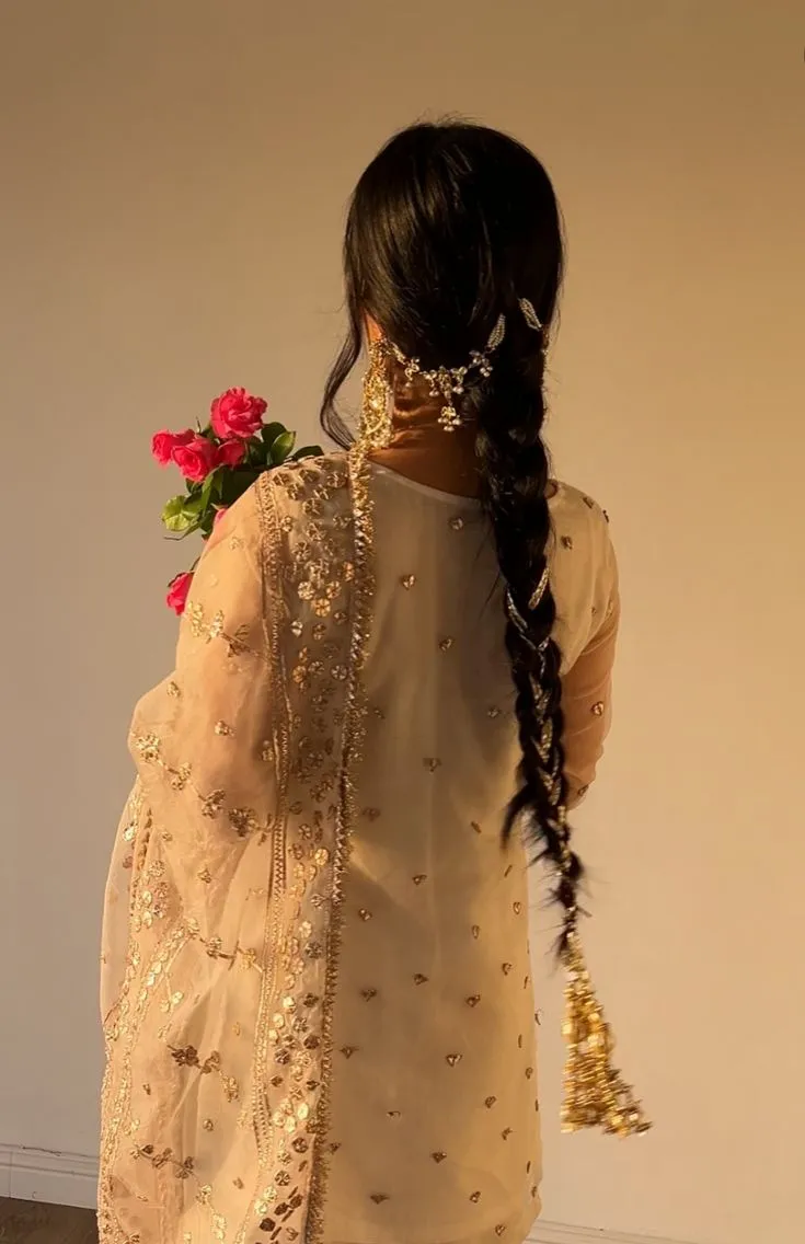 hidden face girls dp