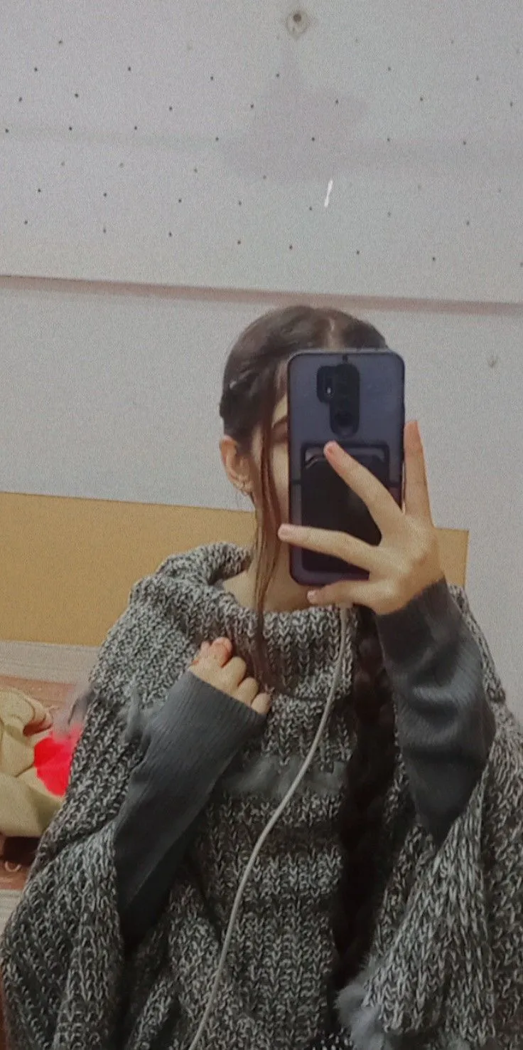 Hidden Face Pics For Girls
