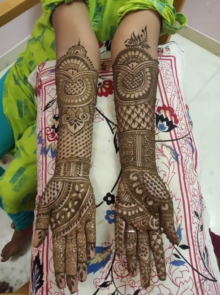 latest full hand mehndi designs images