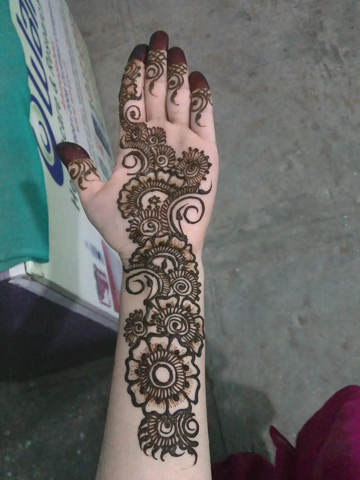 left front hand mehndi design image