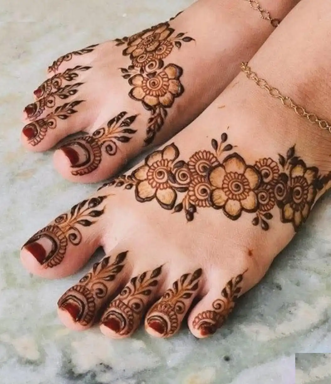 leg mehndi design simple and easy