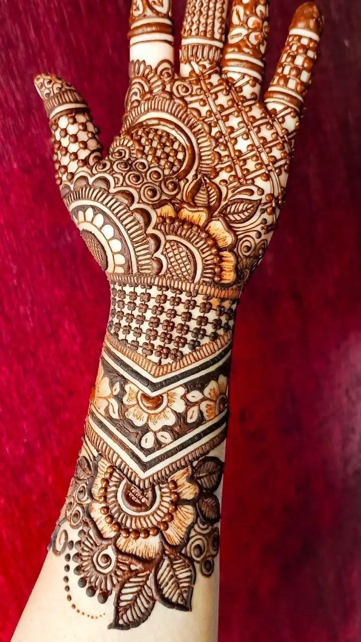 modern full hand mehndi design pics