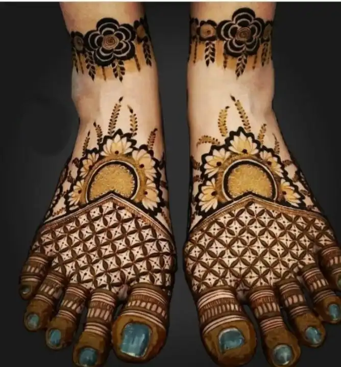 new mehndi designs photo