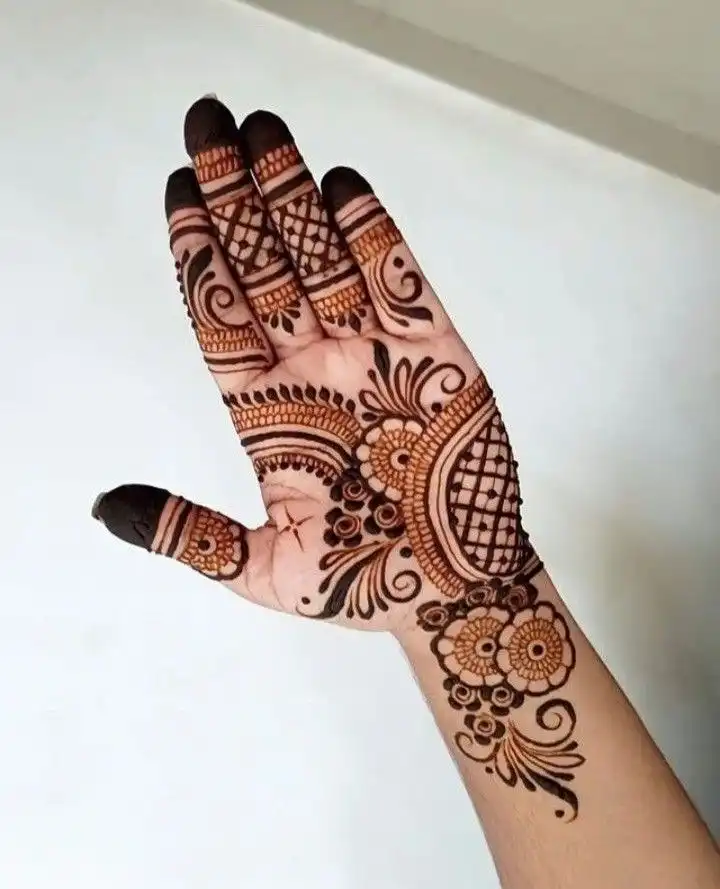 new mehndi designs pic