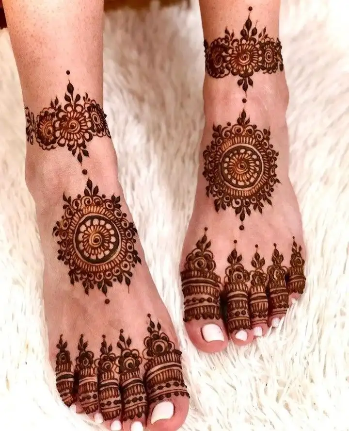 pair ki mehndi design picture