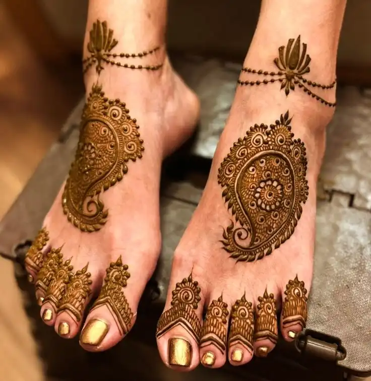 pair ki mehndi design pictures