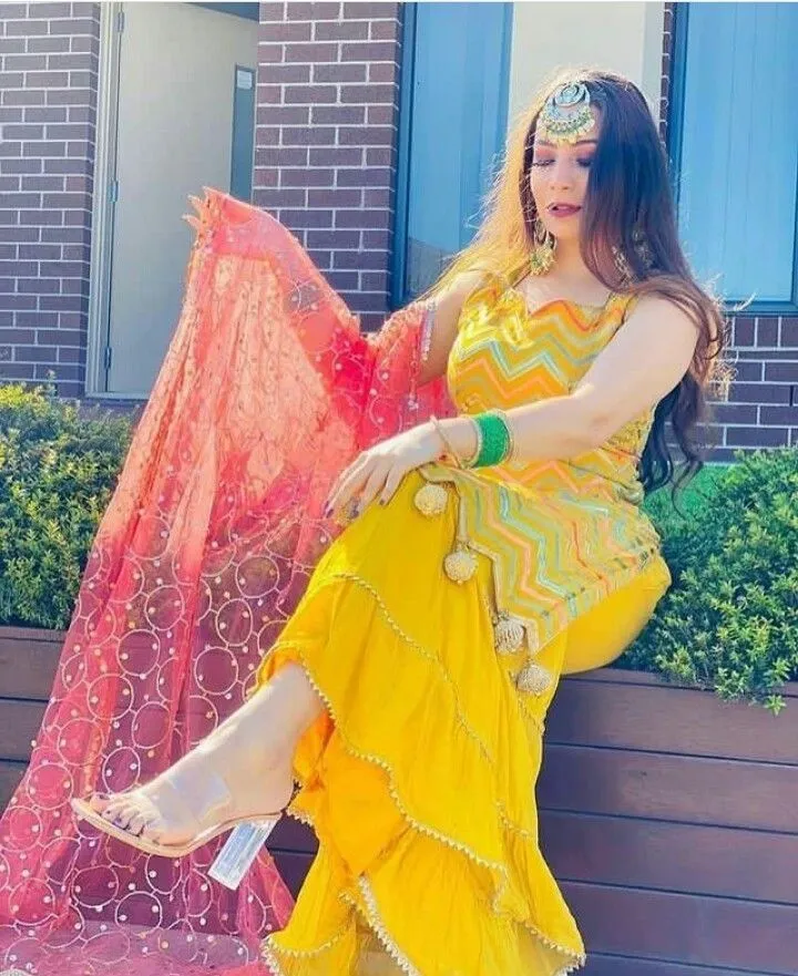 punjabi girl photo