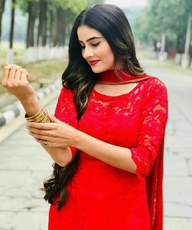 punjabi girl photo