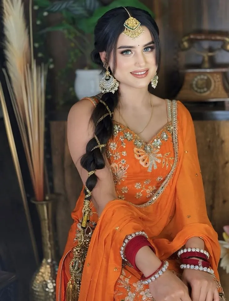 punjabi girl photo
