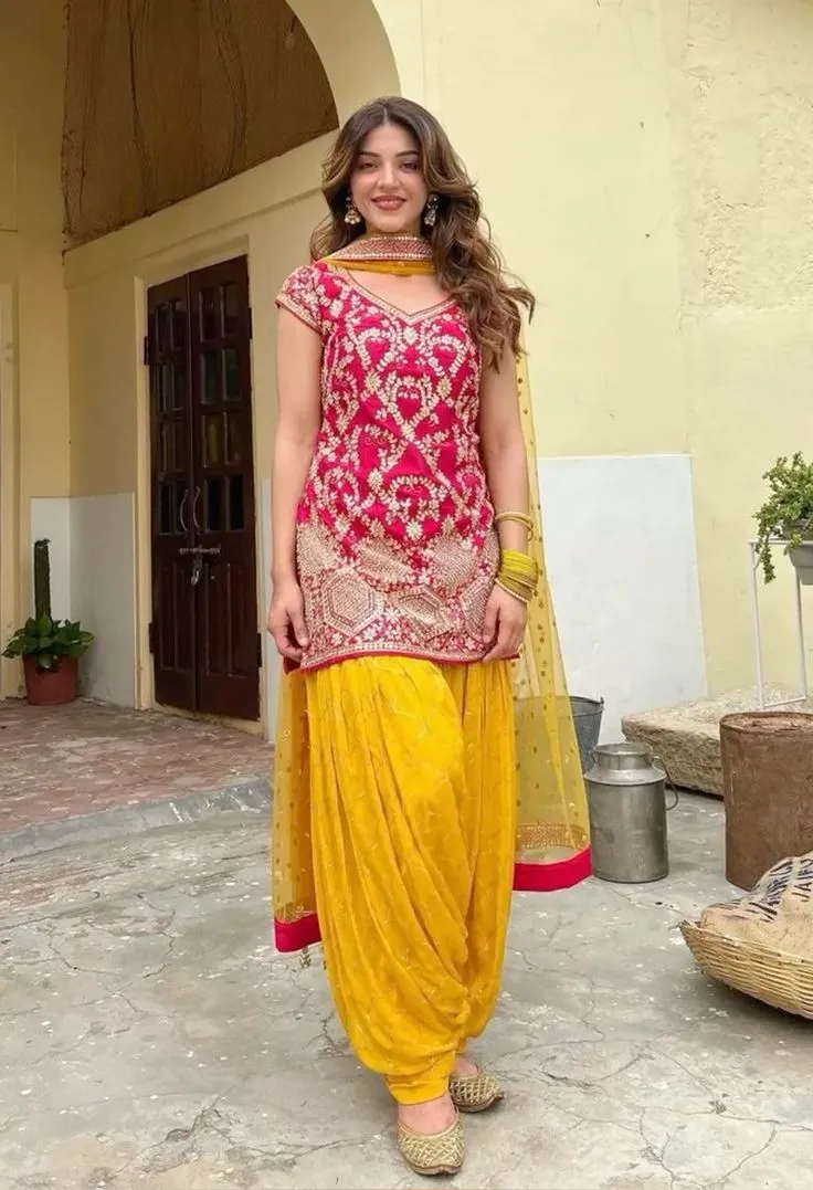 punjabi girl photo
