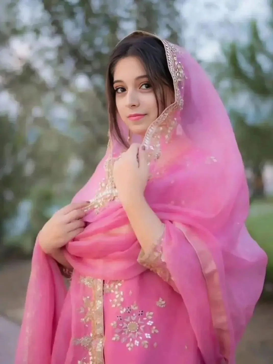 punjabi girl pic for dp