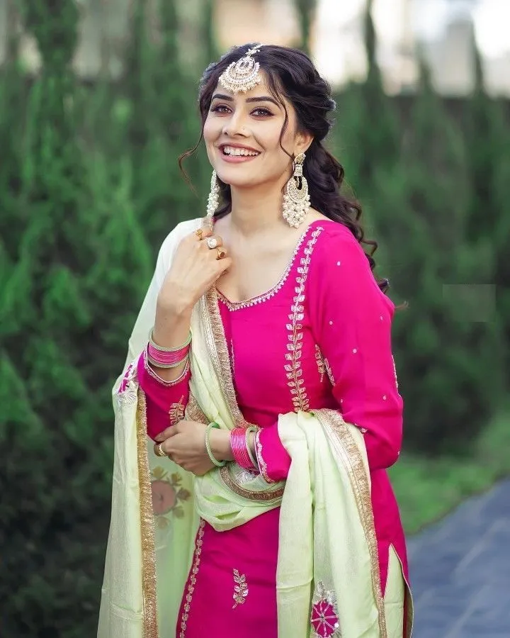 punjabi girl pic for dp