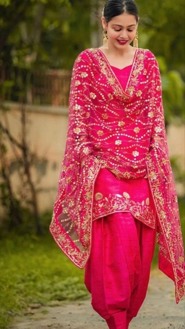 Punjabi Girl Pic Image