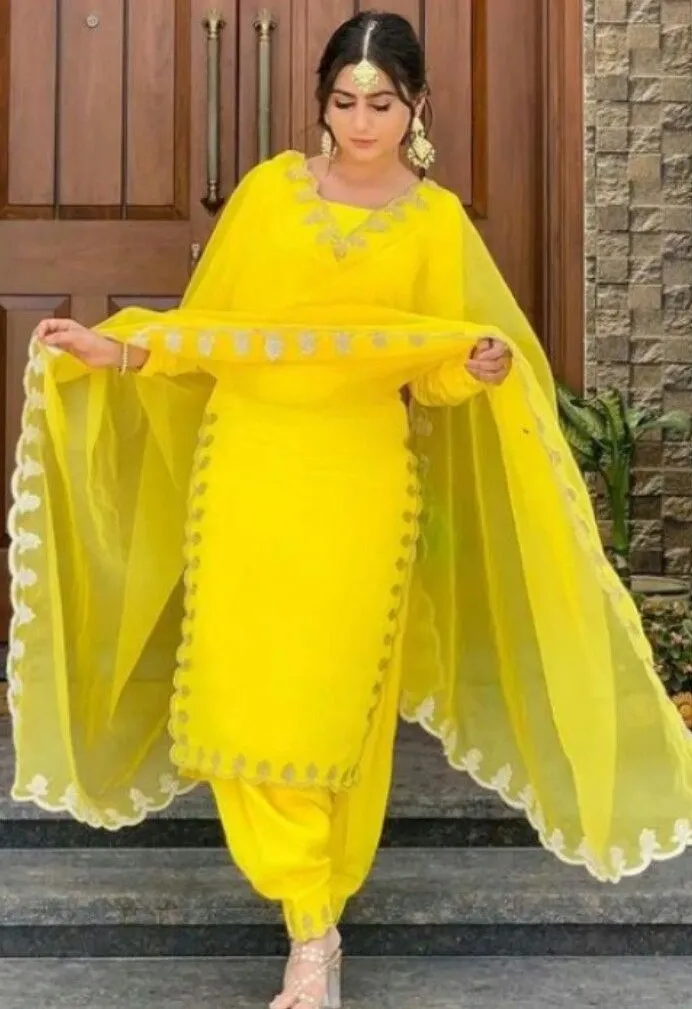 Punjabi Girl Pic Photo