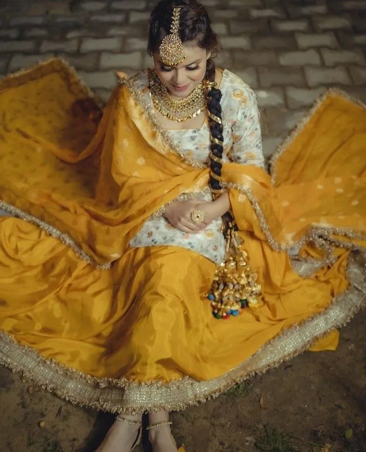 Punjabi Girl Pic