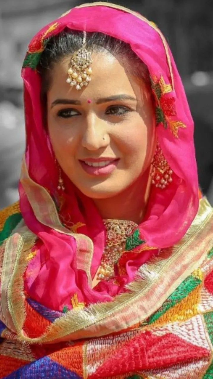 Punjabi Girl Profile Photo