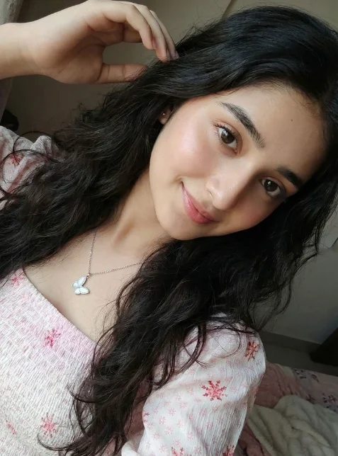 real simple girl images