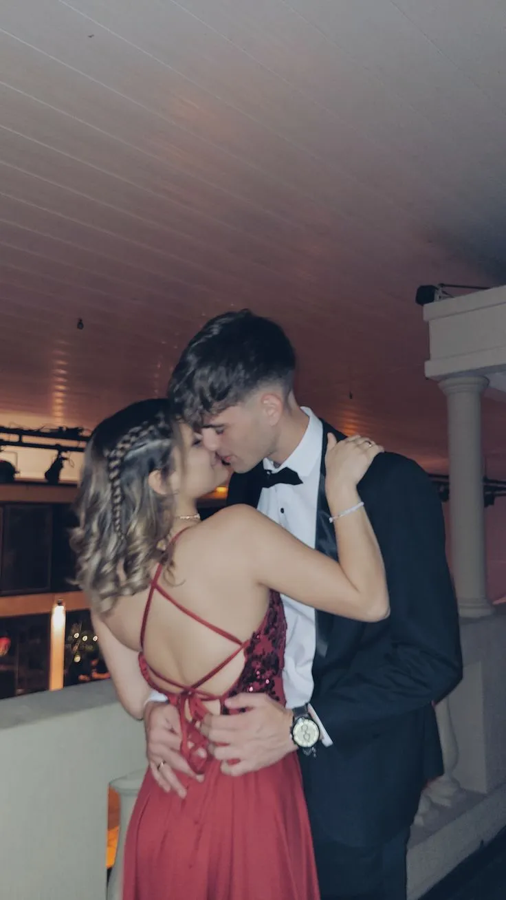 romantic couple images