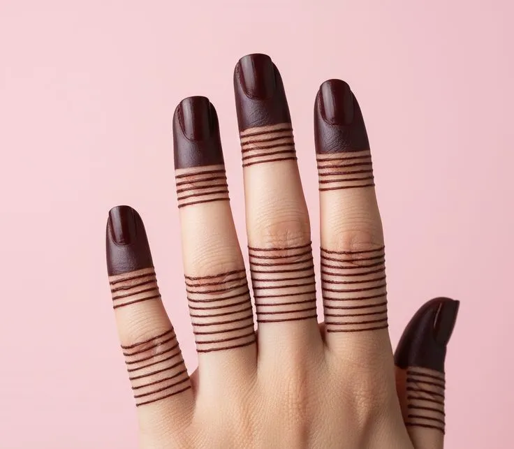 simple finger mehndi design pictures