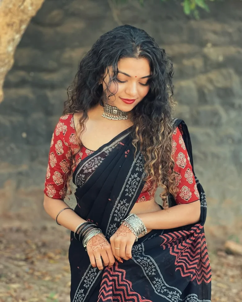 simple girl pic