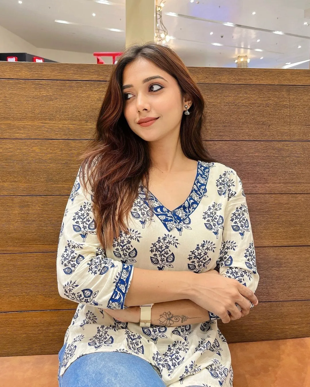 Simple Girl Pics