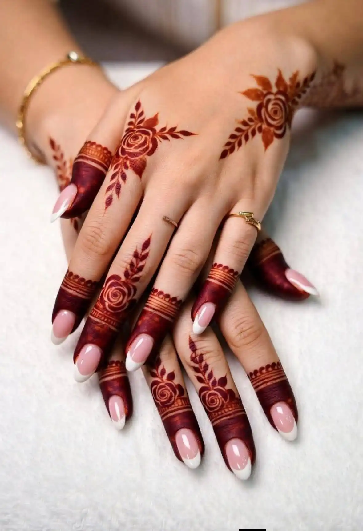unique mehndi design image