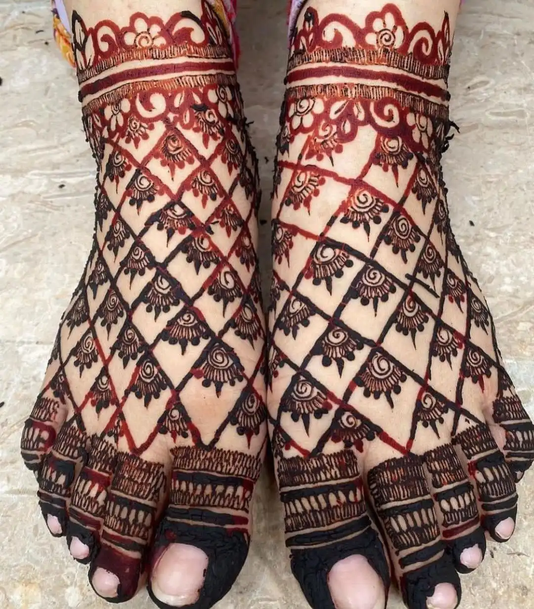 very simple mehndi design